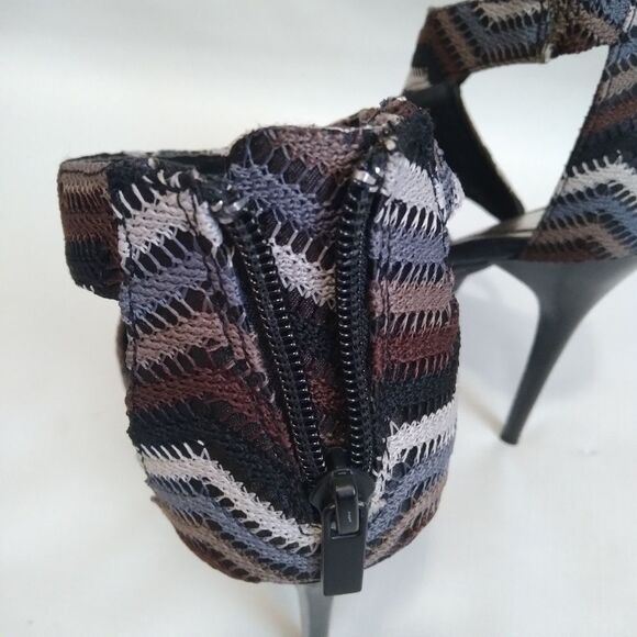 Anne Michelle Brown & Blue Chevron Socialite Stiletto Heel Pumps Women's US 8.5 - Picture 12 of 15